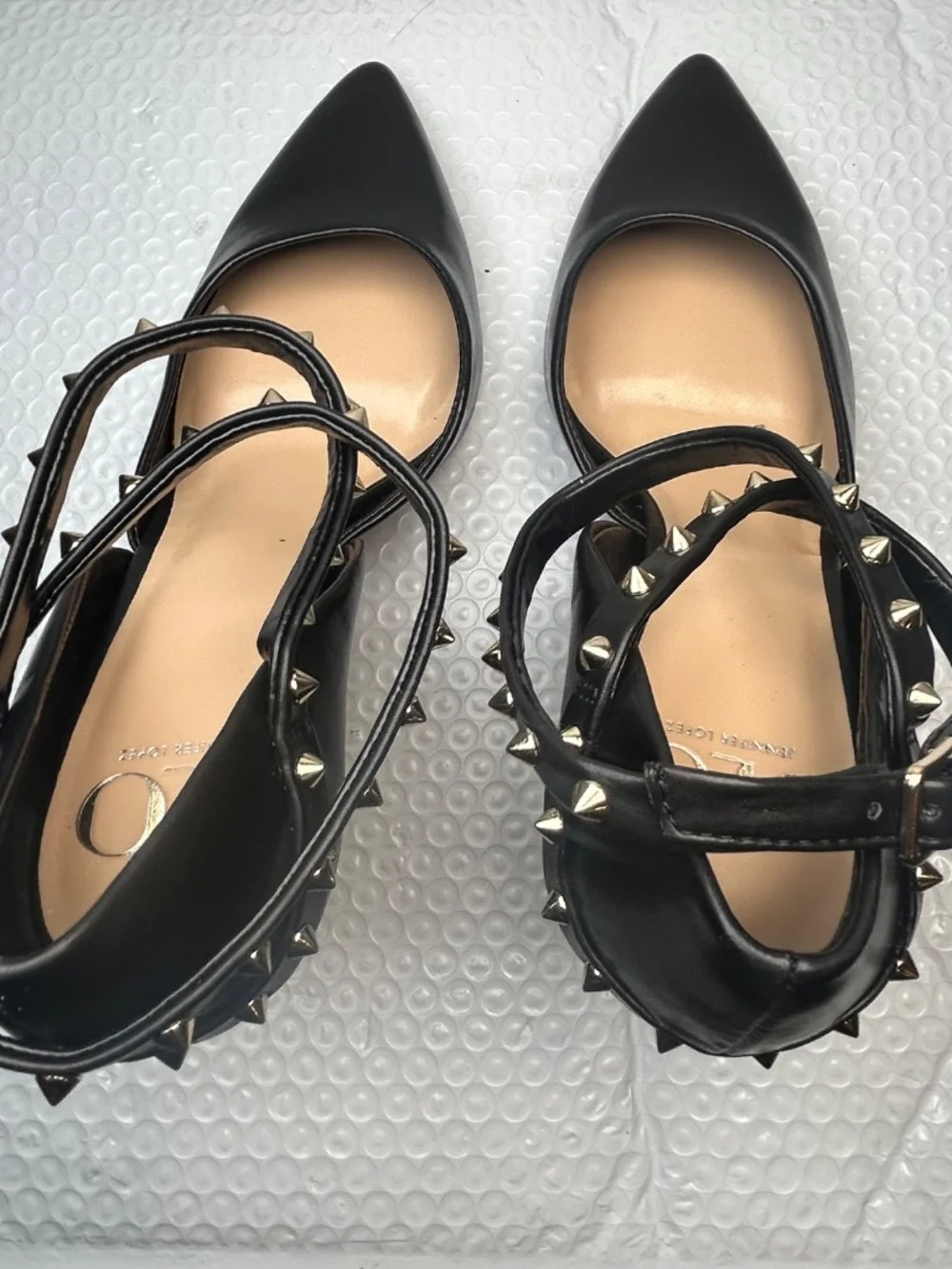 JLo Jennifer Lopez Pointed-Toe Pumps Women's Sz 9M Black Studed Strap High Heels